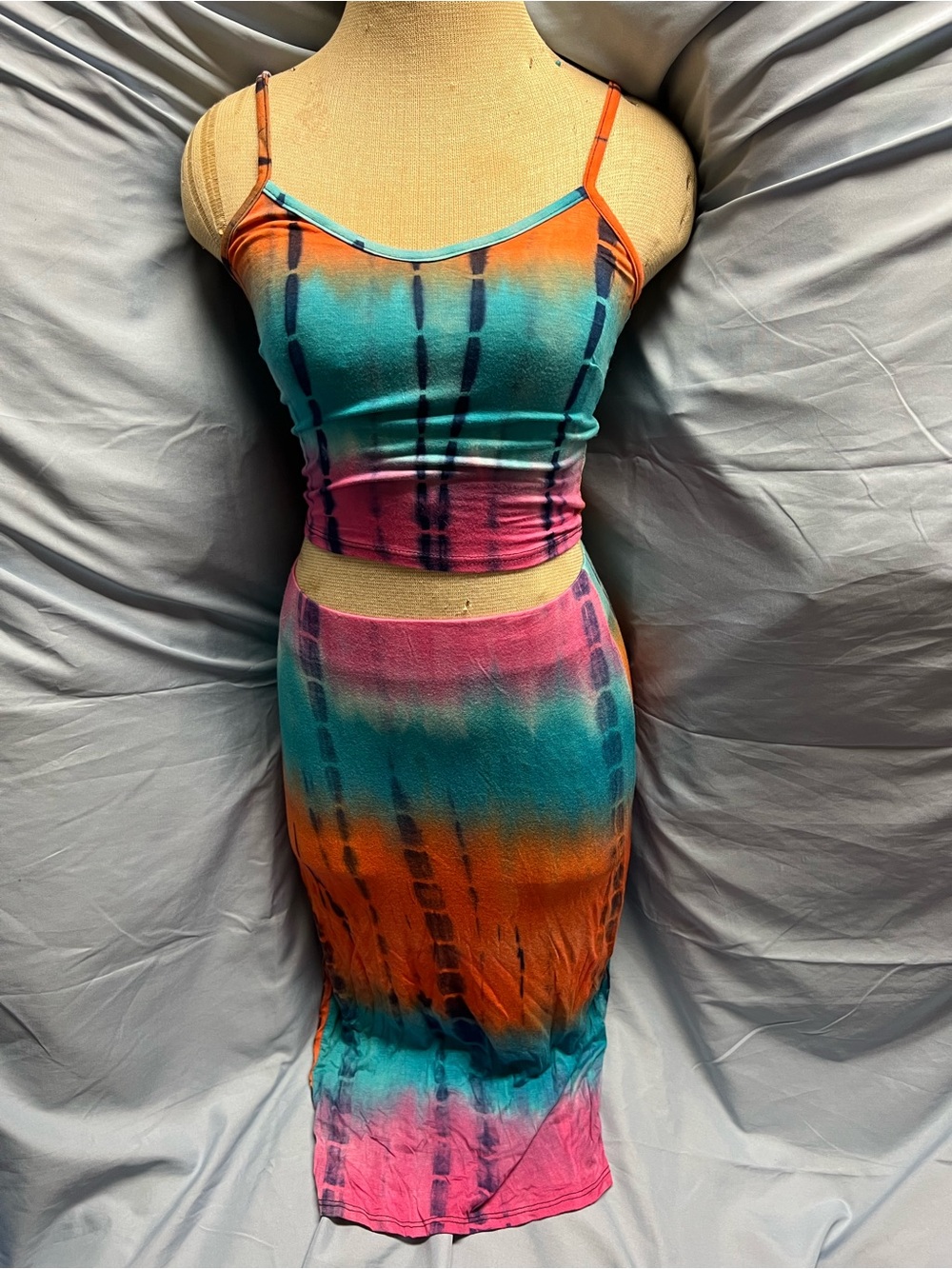 Tie-Dye Bodycon Midi Skirt & Tank Top — Multicolor